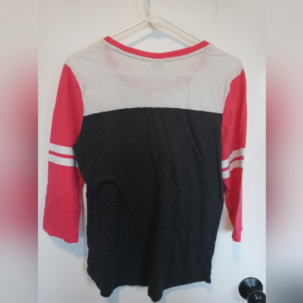 Pink elbow sleeve shirt - Picture 3 of 3